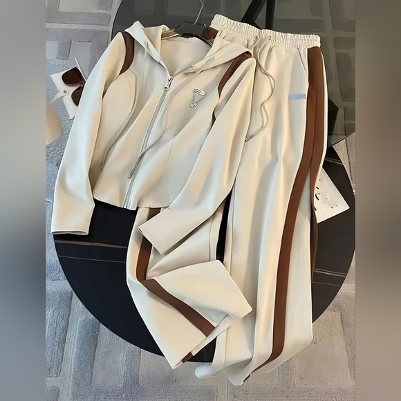 Beige and Brown Tracksuit Set. New. Size L. - Picture 2 of 8